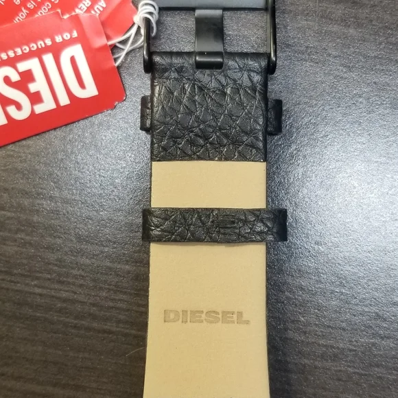 Diesel Mega Chief DZ4323 Watch - Picture 9 of 14